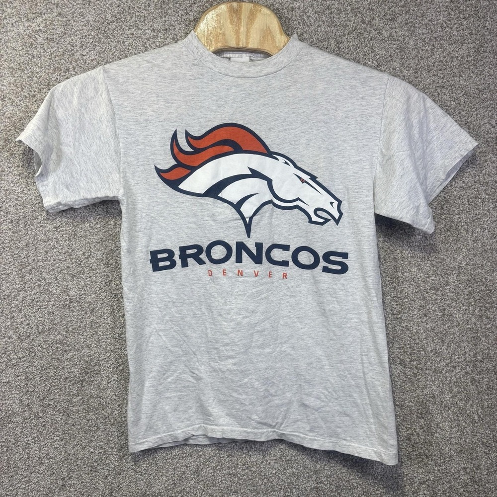 Vintage Denver Broncos Shirt Tee Mens Medium Gray NFL Football Logo 7 90s